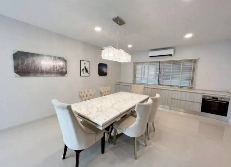 ให้เช่าบ้านเดี่ยว 2 ชั้น Centro Bangna เนื้อที่ 61 ตรว 4นอน 5น้ำ Fully furnished พร้อมอยู่ – ghd000579R