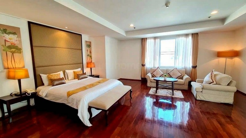 ให้เช่าห้องหรู Luxury ปิยะทิพย์ เพลส สุขุมวิท 39 ตกแต่งครบ พร้อมเข้าอยู่ ขนาด 289 ตรม 3ห้องนอน – ghd000585R