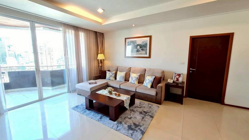 ให้เช่าห้องหรู Luxury ปิยะทิพย์ เพลส สุขุมวิท 39 ตกแต่งครบ พร้อมเข้าอยู่ ขนาด 289 ตรม 3ห้องนอน – ghd000585R