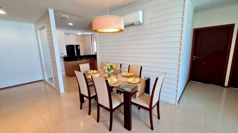 ให้เช่าห้องหรู Luxury ปิยะทิพย์ เพลส สุขุมวิท 39 ตกแต่งครบ พร้อมเข้าอยู่ ขนาด 289 ตรม 3ห้องนอน – ghd000585R