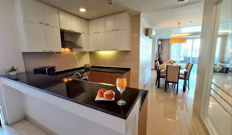ให้เช่าห้องหรู Luxury ปิยะทิพย์ เพลส สุขุมวิท 39 ตกแต่งครบ พร้อมเข้าอยู่ ขนาด 289 ตรม 3ห้องนอน – ghd000585R