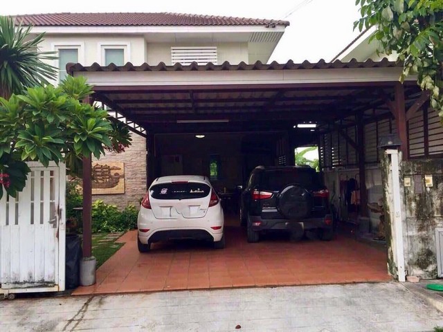 ขายบ้านเดี่ยวหลังริม 97 ตรว. บ้านพรทวีวิวสวน ติดถนนพุทธมณฑล สาย5 ทำเลดี ราคาสุดคุ้ม