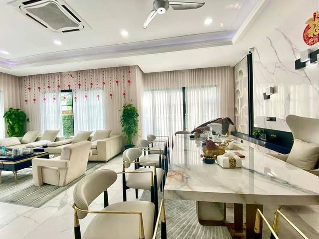 ขาย ให้เช่า แกรนด์ บางกอก บูเลอวาร์ด สุขุมวิท Sell Rent Grand Bangkok Boulevard Sukhumvit