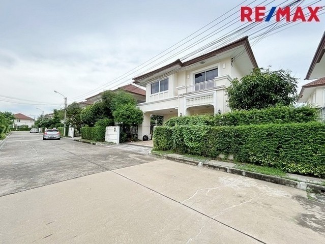 ดอะ เซนโทร รัตนาธิเบศร์ The Centro Rattanathibet 54 ตร.ว. ใกล้ MRT สถานีบางพลู ใกล้วัดสวนแก้ว ใกล้เซ็นทรัล