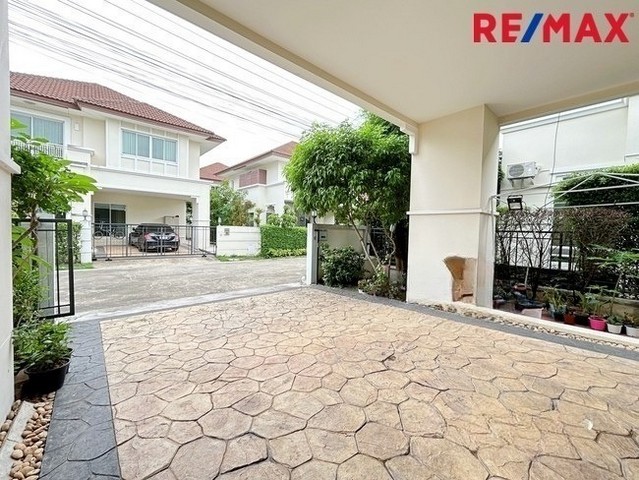 ดอะ เซนโทร รัตนาธิเบศร์ The Centro Rattanathibet 54 ตร.ว. ใกล้ MRT สถานีบางพลู ใกล้วัดสวนแก้ว ใกล้เซ็นทรัล