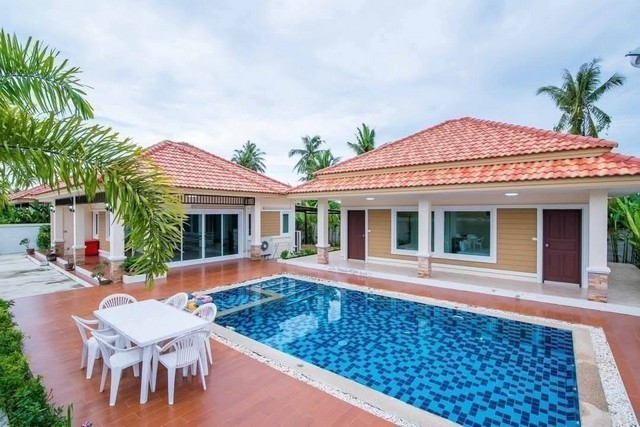 Pool Villa ส่วนตัว รีโนเวทใหม่ Pool Villa Hua Hin Soi70 พูลวิลล่าส่วนตัว