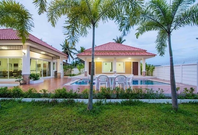 Pool Villa ส่วนตัว รีโนเวทใหม่ Pool Villa Hua Hin Soi70 พูลวิลล่าส่วนตัว