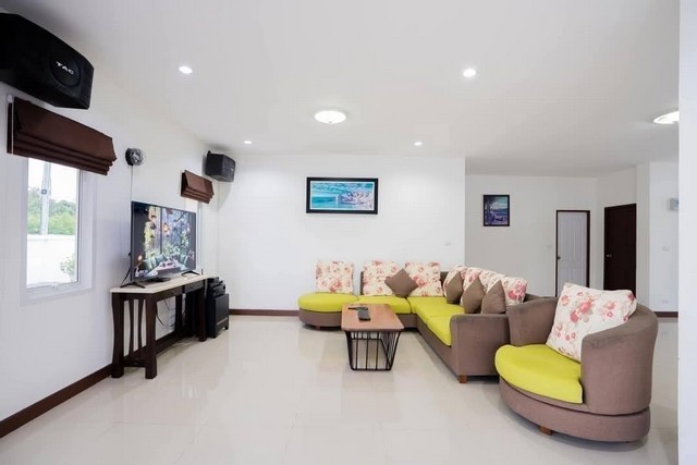 Pool Villa ส่วนตัว รีโนเวทใหม่ Pool Villa Hua Hin Soi70 พูลวิลล่าส่วนตัว