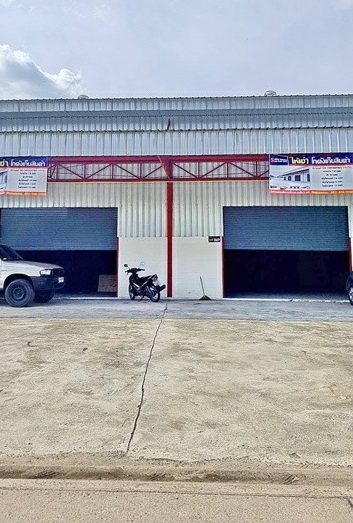 นานาชาติ ฮาร์โรว์ เหลือ หลังสุดท้าย โกดัง โรบินสัน ทางด่วนศรีสมาน 90บาทต่อตรม. กรุงเทพฯ 200 ตรม.วัดสีกัน ดอนเมือง