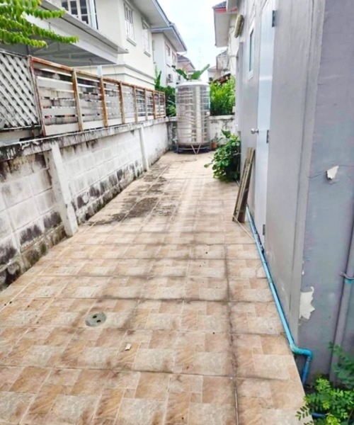 บ้านสะอาด ม.มหิดลศาลายา 1.8 กม. ร่มรื่น ตลาดพุทธมณฑล 1.1 กม 3นอน บ้านเดี่ยว 2 ชั้น 3 น้ำ