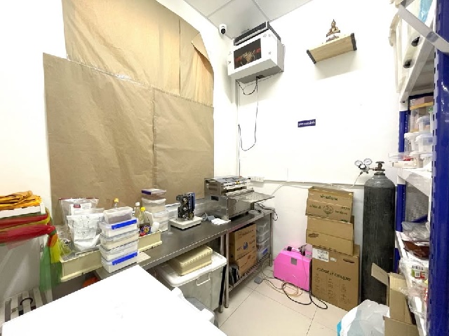 BTS ทองหล่อ 900ม. เซ้ง-เช่า Cloud Kitchen 2 ชั้น 400 ตร.ม. 100 ตร.วา. 5นอน 5น้ำ รร.นานาชาติ บางกอกเพรพ 0.5 กม.ทำเลดี ครั