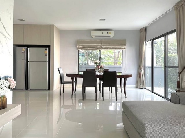 มัณฑนา อ่อนนุช-วงแหวน 3 พื้นที่ใช้สอย 200 ตรม. ที่ดิน 55 ตรว พร้อมสวนสวย