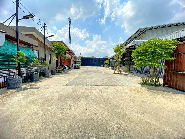 ให้เช่าโกดังท่าอิฐ 100ตร.ม. 30ตร.วา.MRTไทรม้า 3.1กม. เหมาะสำหรับโชว์รูม โรงกลึง ศูนย์กระจายสินค้า วัดท่าอิฐ