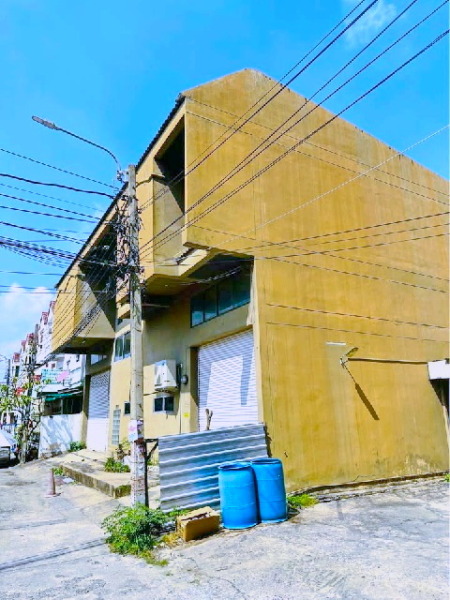 ซ.ลาดพร้าววังหิน 4-12 MRT โชคชัย4 1.2 กม.ให้เช่าอาคารพาณิชย์ 2 ชั้น 2คูหาตีทะลุกัน 55ตร.วา.455 ตร.ม. 4นอน 2น้ำ ม.ราชภัฏจ