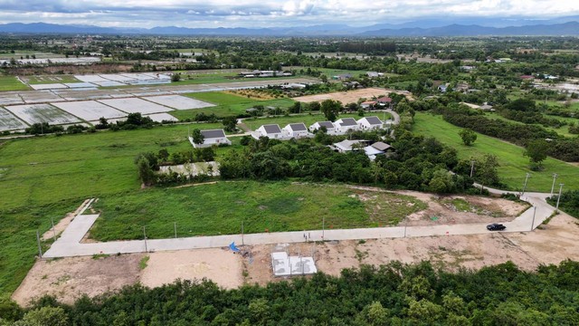 ขายที่ดินจัดสรรเริ่ม 50ตรว. 375,000บ. ฟรีโอน วิวเขา สาธารณูปโภค ใกล้เทศบาล ต.บวกค้าง อ.สันกำแพง เชียงใหม่