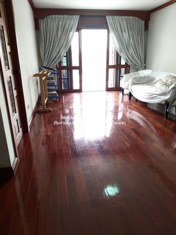 บ้าน ขายบ้านหรู 2 ชั้น (ตามสภาพ) พร้อมที่ดิน 336 ตร.ว. ติดทะเลสาบ และสนามกอล์ฟ ม.เมืองเอก รังสิต (ใกล้สนามบินดอนเมือง) ร