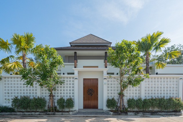 For Rent : Chalong, Luxury Pool Villa 3 Bedrooms 4 Bathrooms