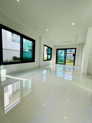 For Sale : Ratsada,Supalai Lake Ville Phuket 2-story detached house, 4 Bedrooms 3 Bathrooms