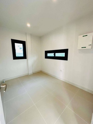 For Sale : Ratsada,Supalai Lake Ville Phuket 2-story detached house, 4 Bedrooms 3 Bathrooms