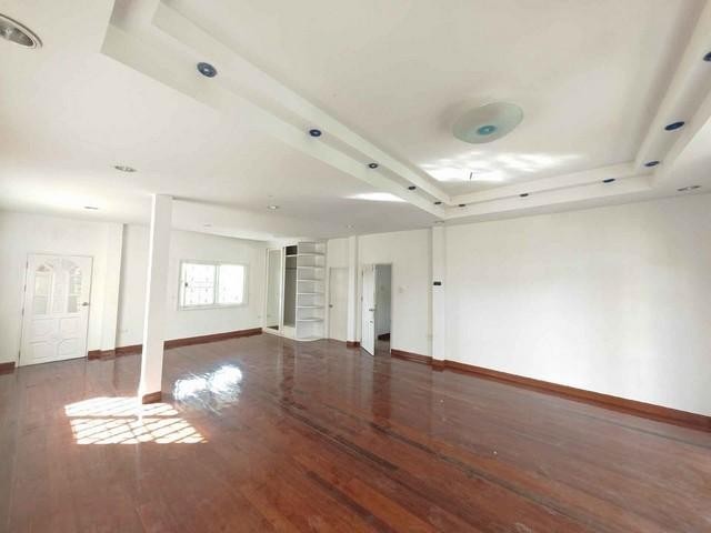 MT152 ขาย เช่า บ้านเดี่ยว หมู่บ้าน KC HOME นิมิตใหม่ บ้านต่อเติมเต็มพื้นที่ เดินทางสะดวก
