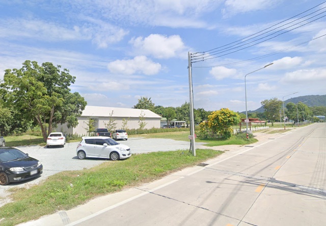 บางพระ ให้เช่าสำนักงาน โกดัง 240 ตร.ม. ถ.ชลบุรี-พัทยา 5ห้อง 200 ตร.วา. บ้านหัวโกรก-หนองรี วิวสระน้ำ 6 น้ำ แหล่งท่องเที่ย