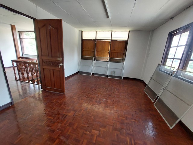 ให้เช่า บ้านเดี่ยว2ชั้น 110ตรว. ถนน ลาดพร้าว80 ทะลุออก ลาดพร้าว64 รัชดา สุทธิสารได้