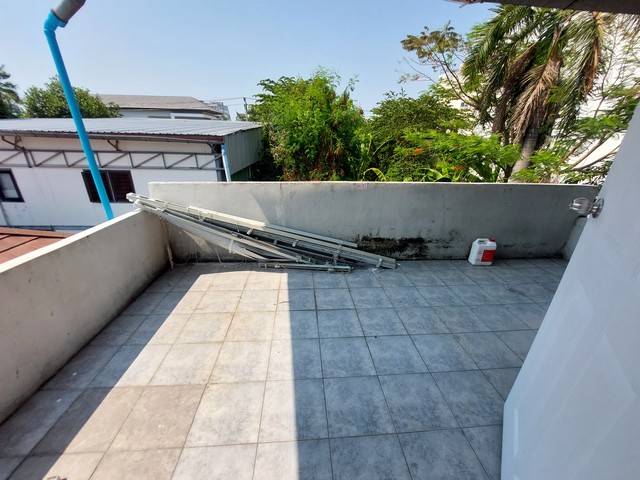 ให้เช่า บ้านเดี่ยว2ชั้น 110ตรว. ถนน ลาดพร้าว80 ทะลุออก ลาดพร้าว64 รัชดา สุทธิสารได้