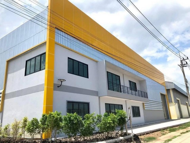 ให้เช่าโกดังคลังสินค้าบางน้ำจืดสมุทรสาครพื้นที่รวมประมาณ 1,200 ตรม.โกดังพร้อมออฟฟิศ 2ชั้น 3 ห้องน้ำ พื้นรับ น.น ได้ 3ตัน