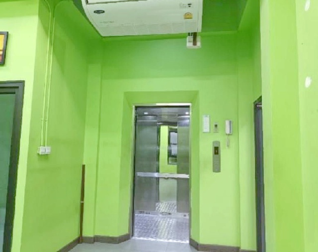 ปรีดี มีลิฟท์ในตัว BTS พระโขนง 900ม.สุขุมวิท71 ให้เช่าโฮมออฟฟิศ 3 ชั้น รร.นานาชาติเซนต์แอนดรูว์ 1.2 กม.3 ออฟฟิศ 2 น้ำ