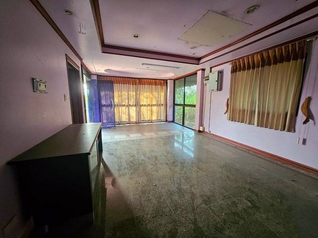 ให้เช่าบ้านโกดังและห้องพักบางนางพานทองชลบุรี บนเนื้อที่ 2 ไร่ผังสีเหลือง พานทองชลบุรี