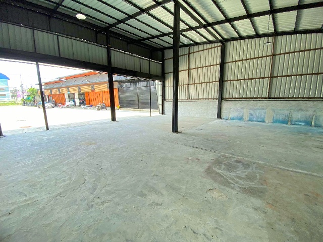 ตลาดสดท่าอิฐ 2.1 กม.เหมาะกับโรงงานอุตสาหกรรมขนาดเล็ก โกดังท่าอิฐ ทำเลดี ศูนย์กระจายสินค้า โชว์รูม ไลฟ์สดค้าขายออนไลน์ โร