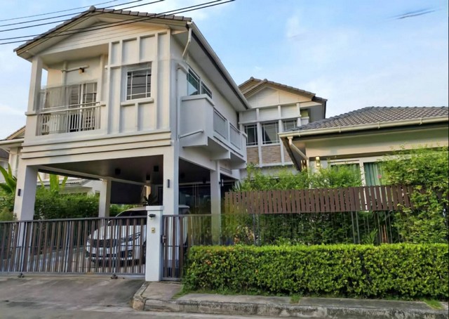 ให้เช่าบ้านหลังใหญ่ หมู่บ้านมัณฑนา กรุงเทพกรีฑา 7 ใกล้MRTศรีกรีฑา