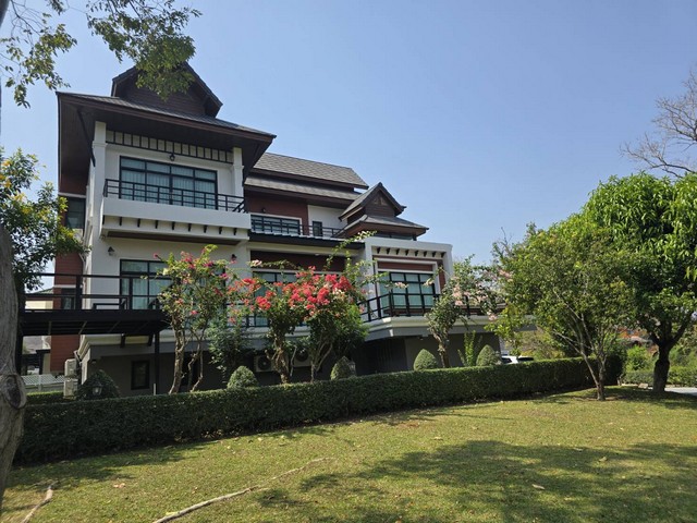 บ้าน บ้านเดี่ยว ภูภัทรารีสอร์ท เขาใหญ่ ปากช่อง นครราชสีมา 25000000 THAI BAHT 6 Bedroom 5 BATHROOM พื้นที่ 278 ตร.วา 0 Ng
