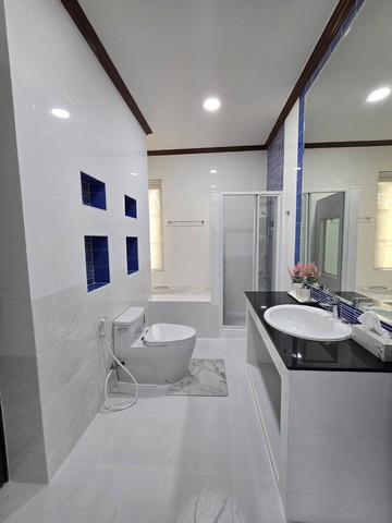 บ้าน บ้านเดี่ยว ภูภัทรารีสอร์ท เขาใหญ่ ปากช่อง นครราชสีมา 25000000 THAI BAHT 6 Bedroom 5 BATHROOM พื้นที่ 278 ตร.วา 0 Ng