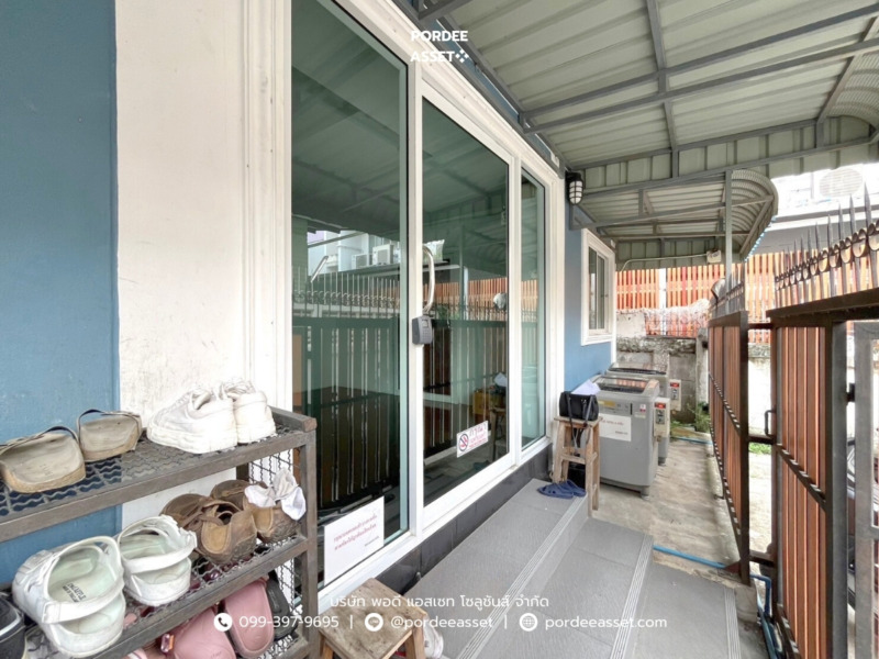 ขาย!! อพาร์ทเม้นท์/หอพัก 3.5 ชั้น ซอยอิสรภาพ 13 ติด ม.ราชภัฏบ้านสมเด็จเจ้าพระยา ถ.อิสรภาพธนบุรี กรุงเทพฯ ใกล้วงเวียนใหญ่ ทำเลดี (มีผู้เช่าเต็มทุกห้อง)