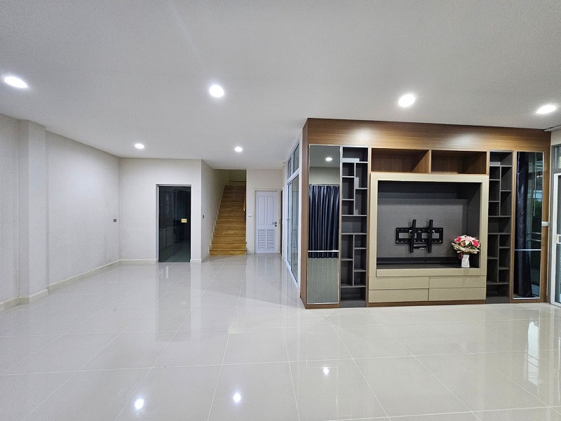 ขายบ้านเดี่ยวหลังมุม พร้อมอยู่ หมู่บ้านเพอร์เฟคเพลส 4 ราชพฤกษ์ ใกล้รถไฟฟ้าสายสีม่วง นนทบุรี.