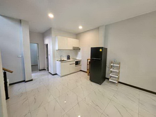 [ให้เช่า] FOR RENT LIFE BANGKOK BOULEVARD PINKLAO – PETCHKASEM / 3 bedrooms 3 bathrooms / 65 Sqw. 180 Sqm. **30,000** CLOSE TO PHUTTHAMONTHON BUDDHA