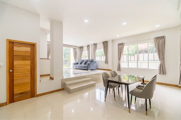 [ให้เช่า] FOR RENT LALIL IN THE PARK WATCHARAPOL – PHAHONYOTHIN / 4 bedrooms 3 bathrooms / 122 Sqw. 250 Sqm. **59,000** CLOSE TO CHALONG RAT EXPRESSWAY