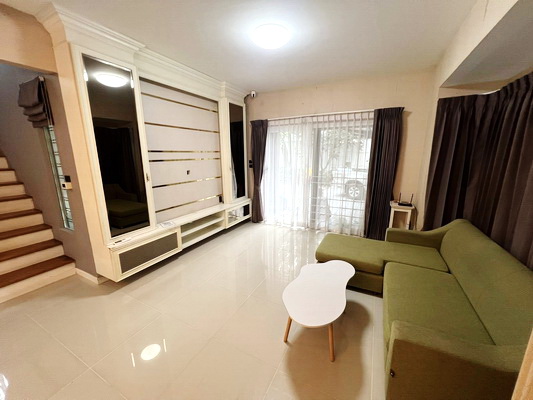 [ให้เช่า] FOR RENT CHAIYAPHRUEK RAMINTRA – WONGWAEN 2 / 3 bedrooms 3 bathrooms / 80 Sqw. 200 Sqm. **35,000** CLOSE TO SAFARI WORLD