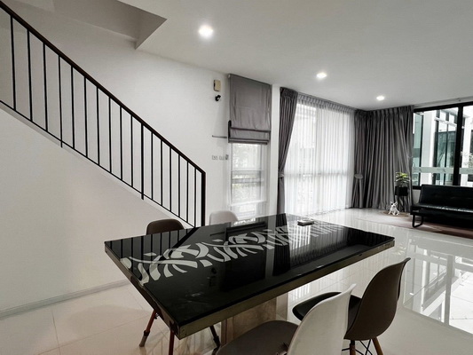 [ให้เช่า] FOR RENT THE ETERNITY GREENWOOD RANGSIT – WONGWAEN / 4 bedrooms 3 bathrooms / 56 Sqw. 185 Sqm. **30,000** CLOSE TO BG PATHUM FOOTBALL CLUB