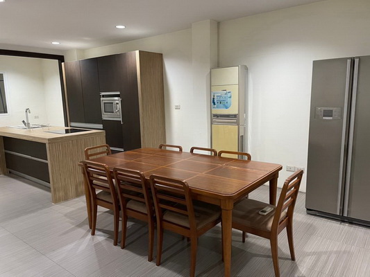 [ให้เช่า] FOR RENT GOLDEN HOME PARKVILLE NANGLINCHI / 3 bedrooms 5 bathrooms / 20 Sqw. 280 Sqm. **90,000** CLOSE TO CENTRAL PLAZA RAMA 3