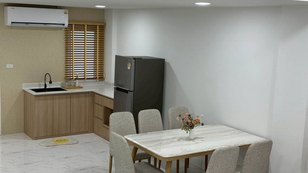 [ให้เช่า] FOR RENT MODERN LIFE ONNUT 46 / 3 bedrooms 4 bathrooms / 27 Sqw. 185 Sqm. **29,000** NEW HOUSE. CLOSE TO MRT SRINAKARINDRA 38