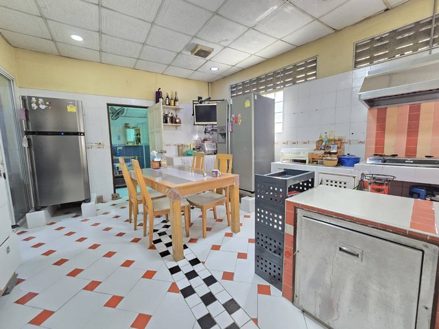 ขายบ้านเดี่ยว บ้านหรรษา ซอยเพชรเกษม 81/6 ต่อเติมแล้ว 51 ตร.ว ใกล้เดอะมอลล์บางแค
