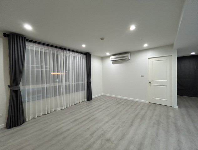 CONDOMINIUM The Pulse Ladprao 44 เดินทางง่าย