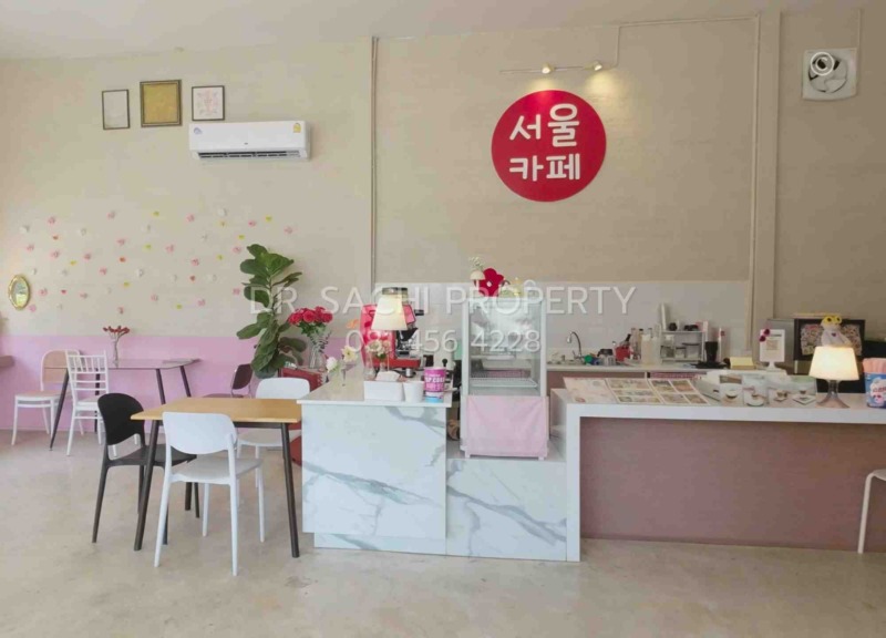 ขายบ้านสวย ในตัวเมืองลำพูน 122.7 ตรว. พร้อมกิจการคาเฟ่ บรรยากาศดี เงียบสงบ