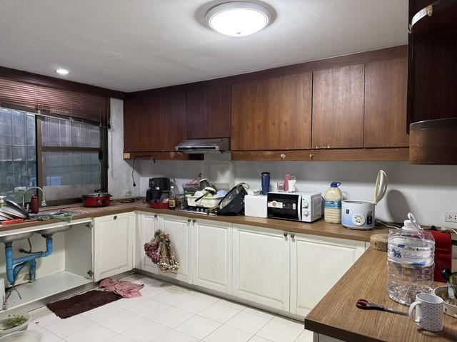 ขายทาวน์โฮม 4.5 ชั้น เนื้อที่ 35 ตรว. ย่านสุุขมวิท 71 ซ.ปรีดีพนมยงค์ 14 ใกล้ BTS พระโขนง
