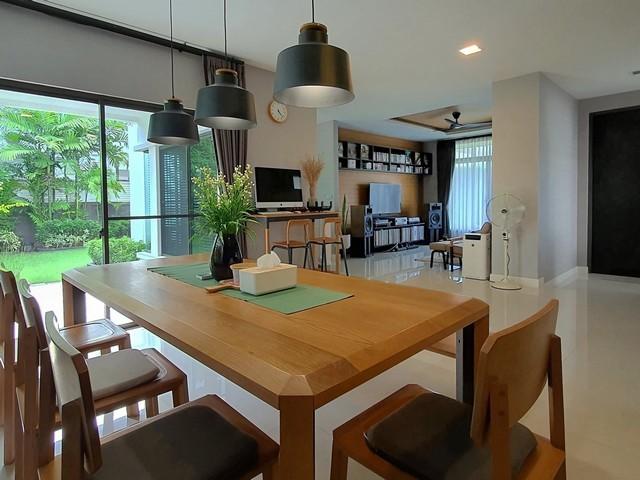 ให้เช่าบ้านเดี่ยว 2 ชั้น โครงการมัณฑนา เลค วัชรพล ถนนสุขาภิบาล 5 โซนทะเลสาบ ใกล้ทางด่วน