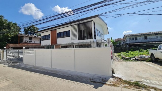 ให้เช่าบ้านเดี่ยว2ชั้นย่านโชคชัย4 ลาดพร้าววังหิน เสนานิคม