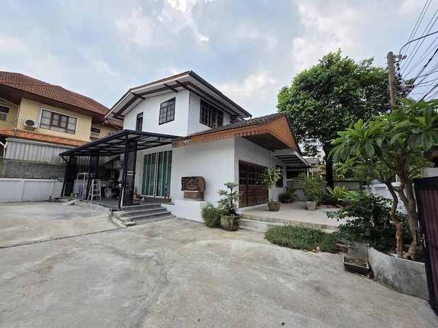 ให้เช่าบ้านเดี่ยว 2 ชั้น 108 ตรว. ซอยปุณณวิถี 31 ใกล้ BTS ปุณณวิถี