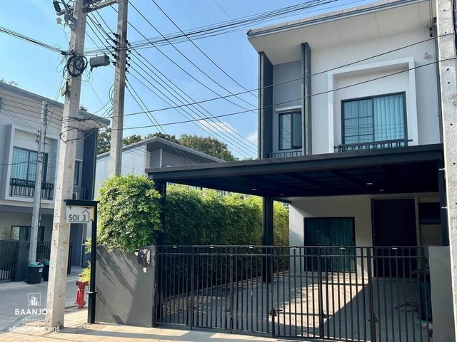 ให้เช่าบ้านเดี่ยว 2 ชั้น 20 ตรว. โครงการบริทาเนีย วงแหวน-จตุโชติ ใกล้ตลาดมารวย
